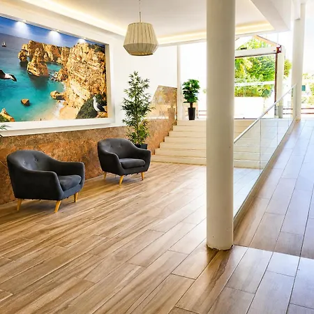 Rocha Beachfront Διαμέρισμα *